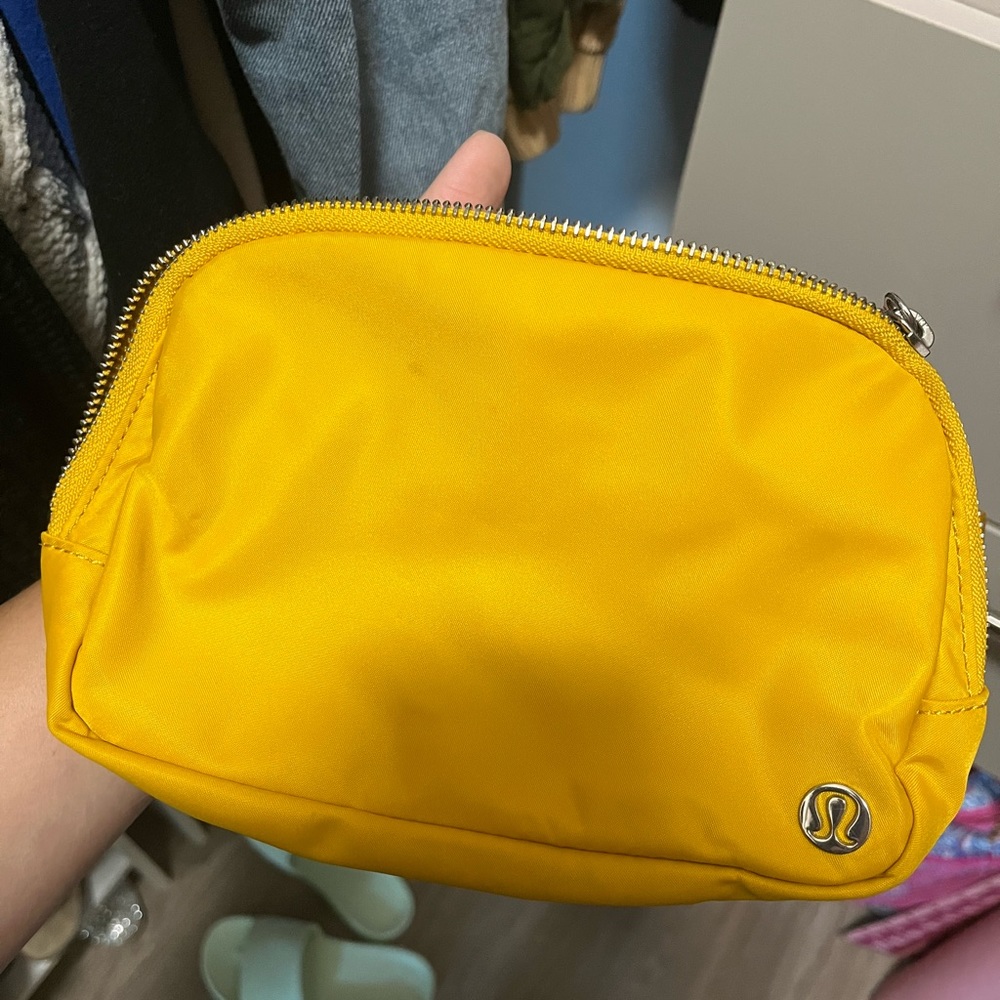 Yellow Lulu Belt Bag